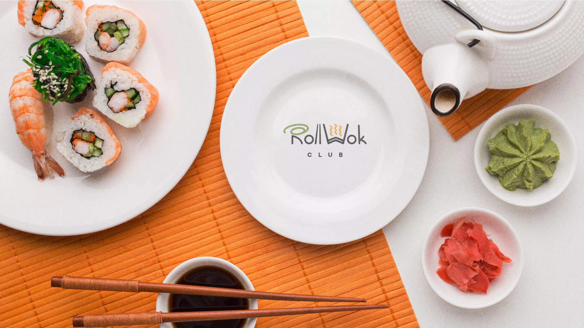 Разработка логотипа и фирменного стиля суши-бара «Roll Wok Club» в Орле